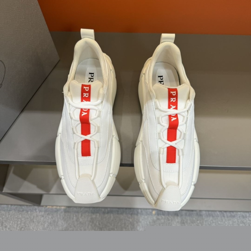 Pra*a casual shoes